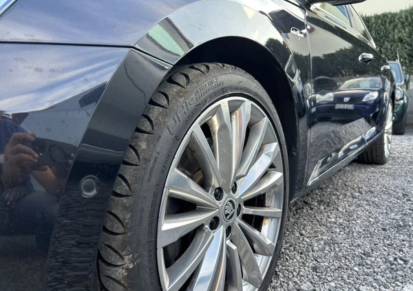 Skoda Superb cena 102200 przebieg: 235000, rok produkcji 2019 z Krzepice małe 781